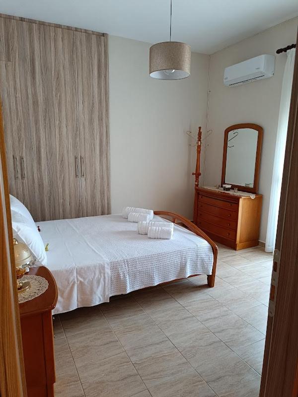 Panos House - High Luxury Apartment 特里卡拉 外观 照片